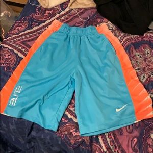 Men’s Nike Elite Shorts